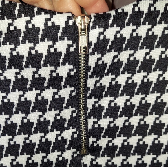 Enfocus Studios Women’s Sheath Dress Black Size 10 Houndstooth Print Sleeveless - Picture 4 of 6